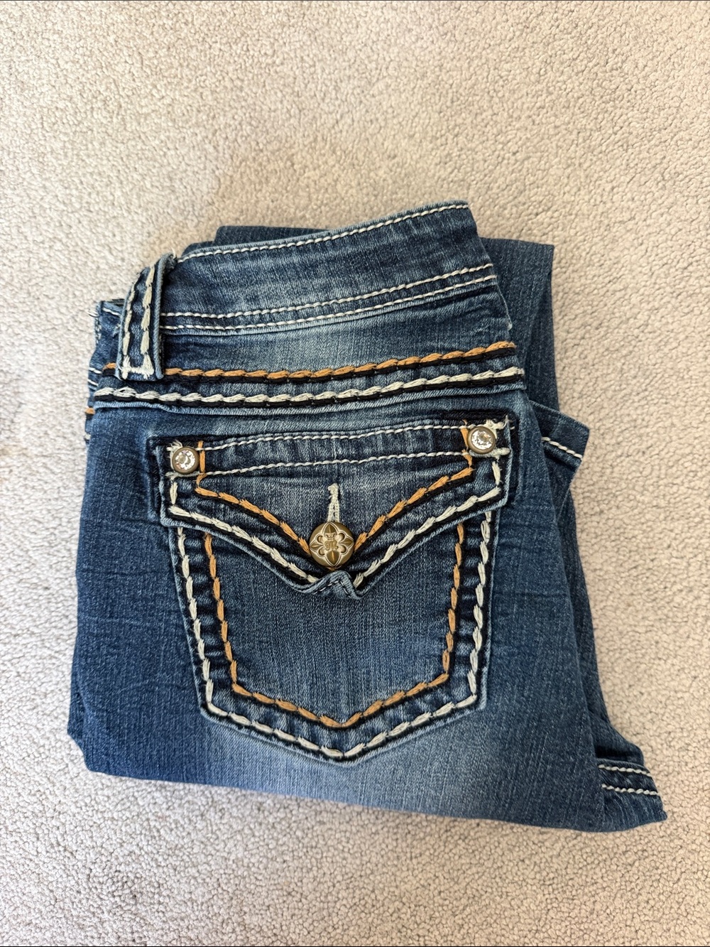 Miss Me Signature Skinny Jeans with Contrast Stitching